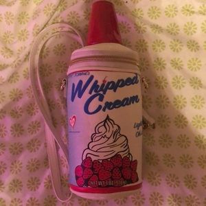 Betsey Johnson whip cream purse (AUTHENTIC)